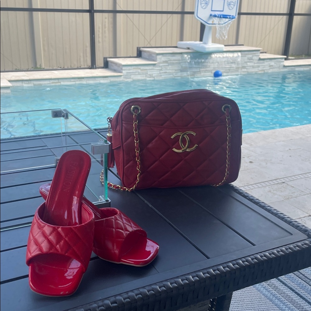 Quilted genuine leather red purse